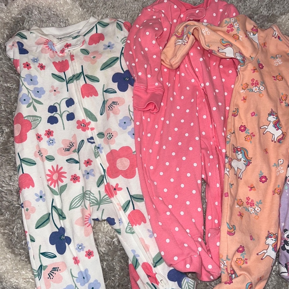 3 months and 0-3 months baby girl footies